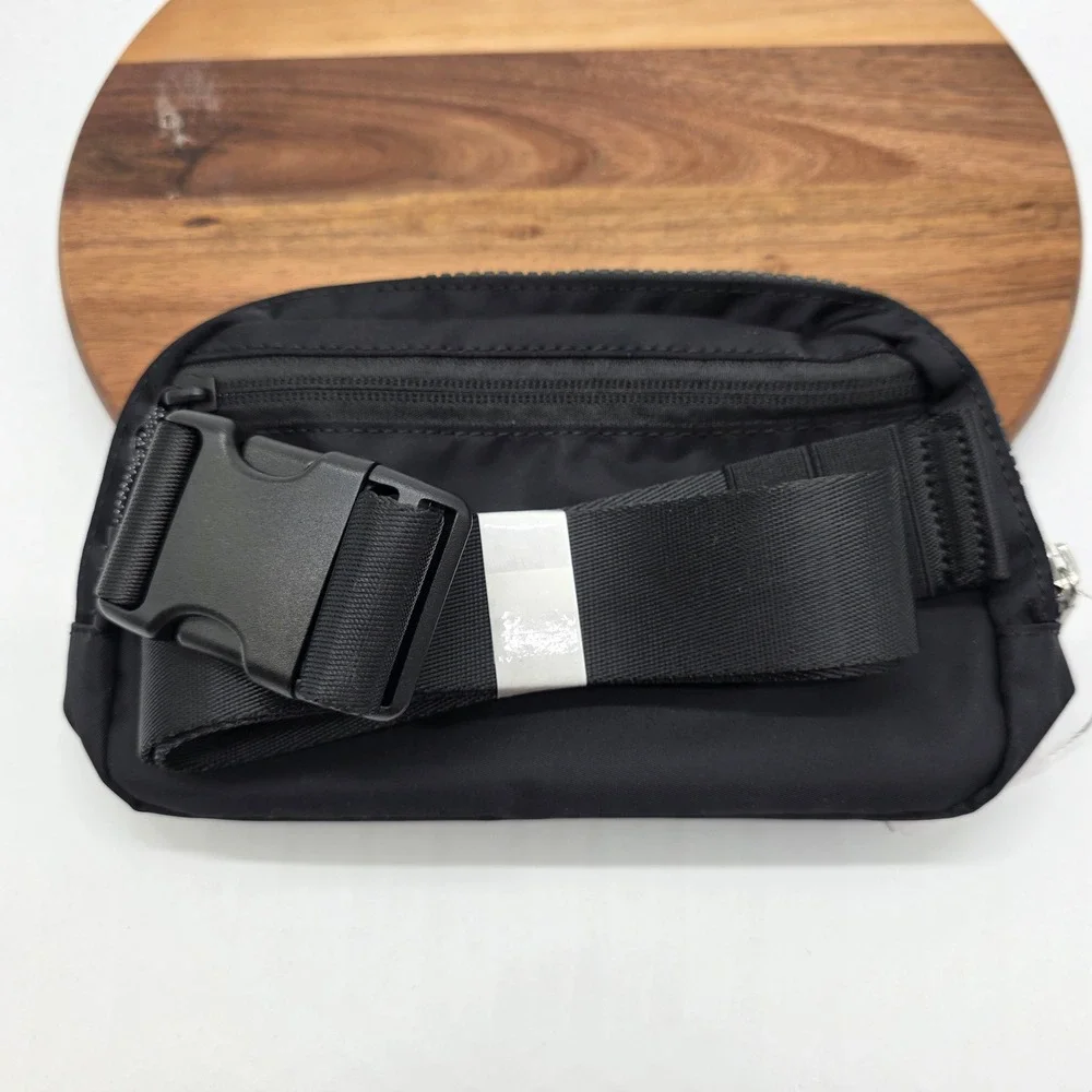 Lululemon Everywhere Belt Bag 1L Black Waist Pack Crossbody LU9AX2S NWT - Picture 2 of 10